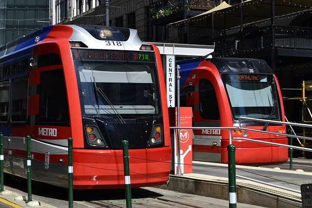 You are currently viewing 14 Electric Buses Coming to Busy St. Louis Route