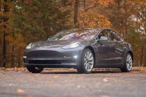 Read more about the article Tesla Forced To Recall 54,000 Models Due To Full Self-Driving Beta Issue